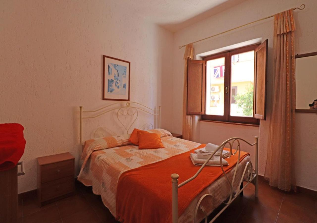 Casa Silvana La Maddalena  Esterno foto